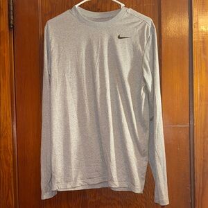 Nike Men's Heather Gray Long Sleeve Tee